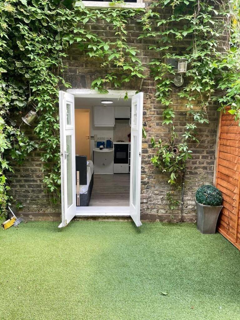 Portobello Road Artistic Studios 'Budget' Λονδίνο Εξωτερικό φωτογραφία