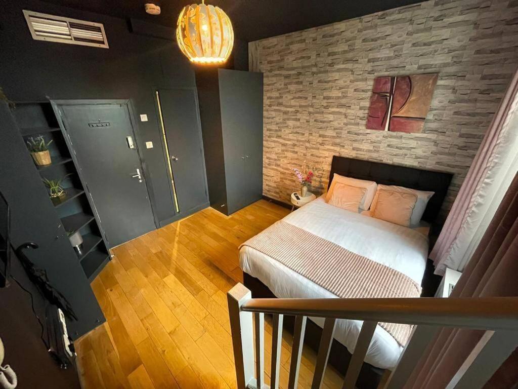 Portobello Road Artistic Studios 'Budget' Λονδίνο Δωμάτιο φωτογραφία