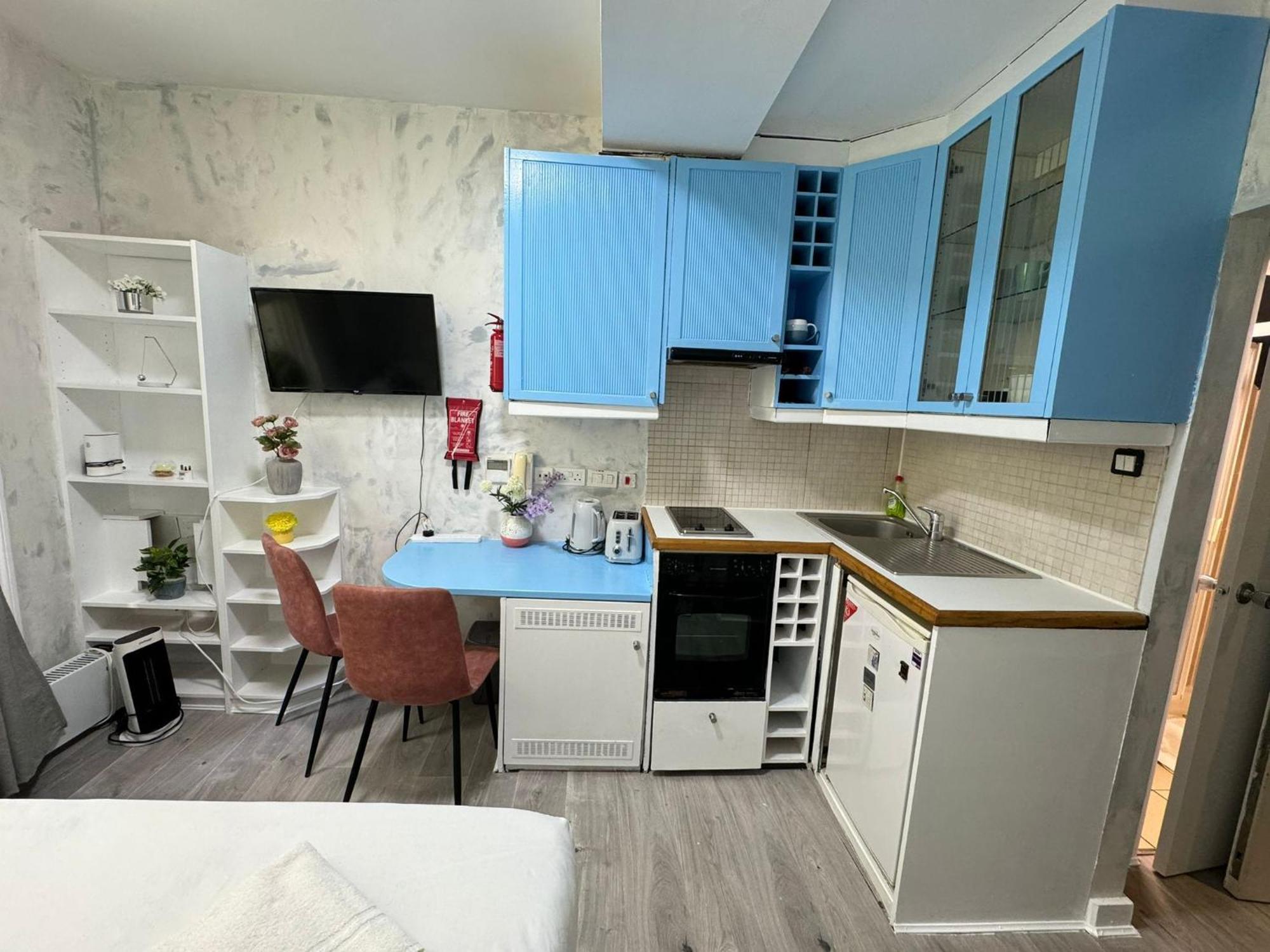 Portobello Road Artistic Studios 'Budget' Λονδίνο Δωμάτιο φωτογραφία