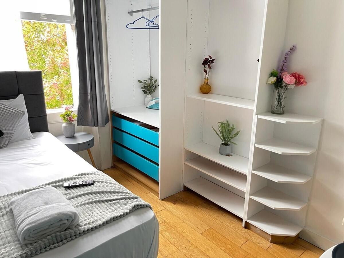 Portobello Road Artistic Studios 'Budget' Λονδίνο Δωμάτιο φωτογραφία