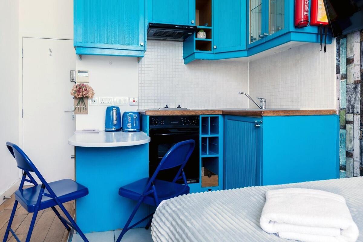Portobello Road Artistic Studios 'Budget' Λονδίνο Δωμάτιο φωτογραφία