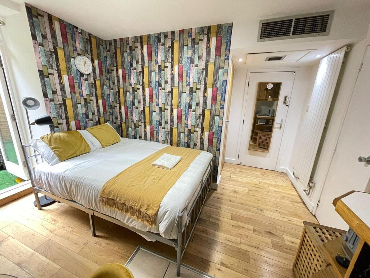 Portobello Road Artistic Studios 'Budget' Λονδίνο Δωμάτιο φωτογραφία