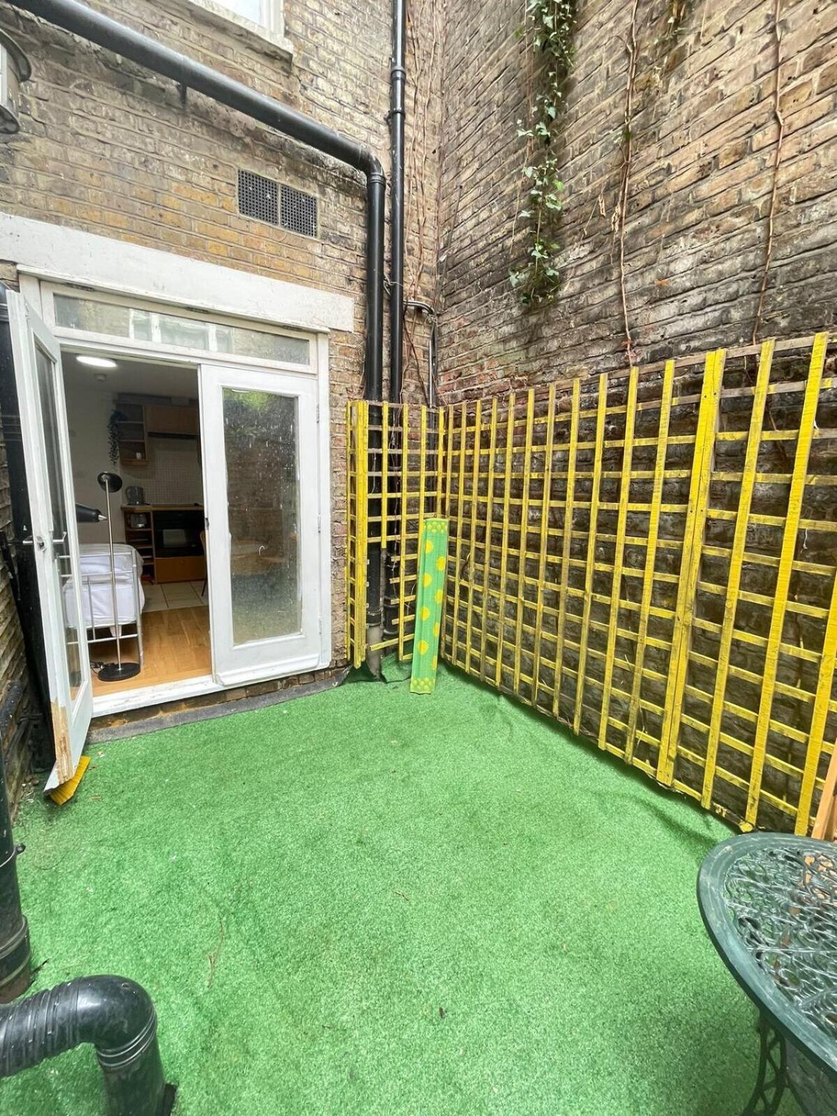 Portobello Road Artistic Studios 'Budget' Λονδίνο Δωμάτιο φωτογραφία